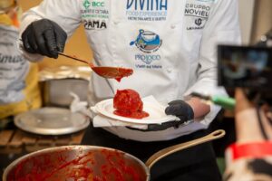Divina Food Experience a Vietri sul Mare: boom di presenze e grande successo per le eccellenze enogastronomiche della Costiera Amalfitana