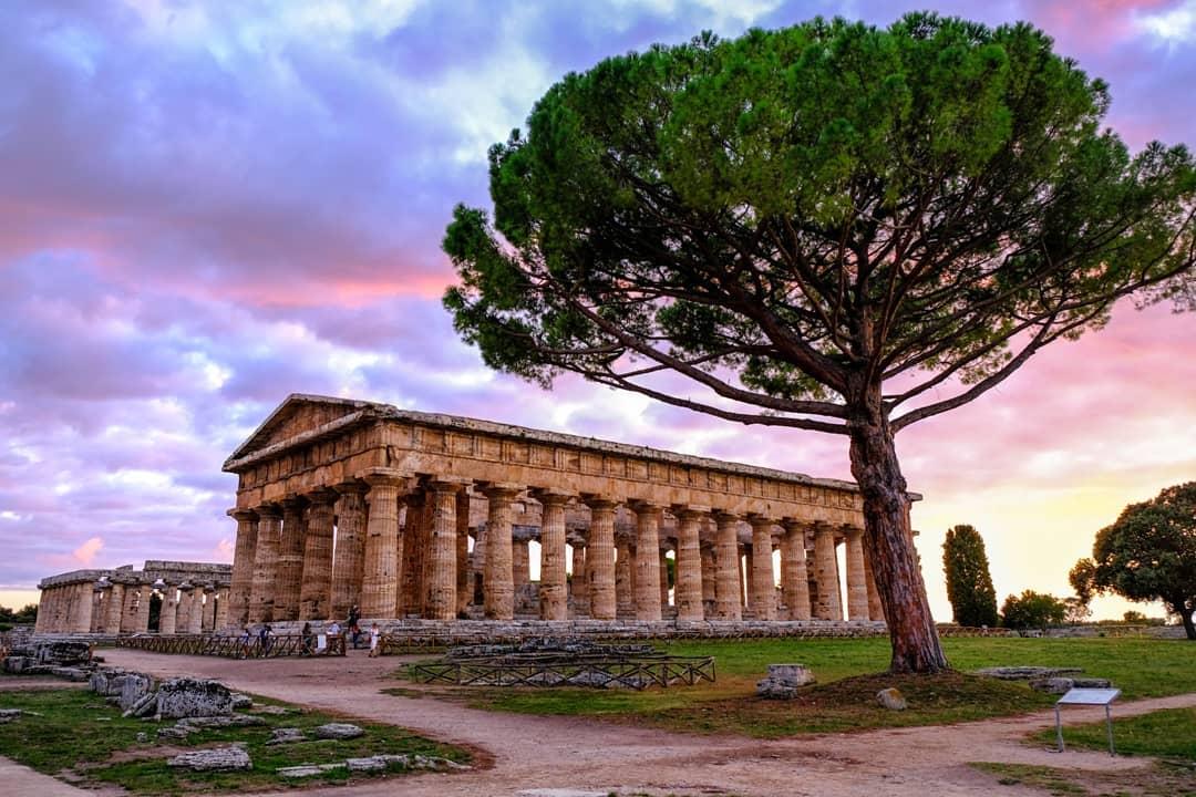 Paestum, pentito anonimo consegna 3 monete romane